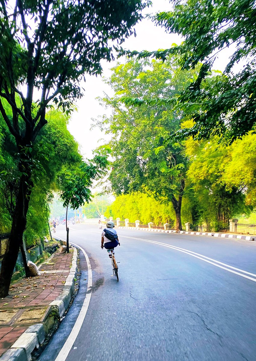 Was wes wos nggak gowes was wos 💃🏽

Dijepret <a href="/Tioooit/">Tio</a>