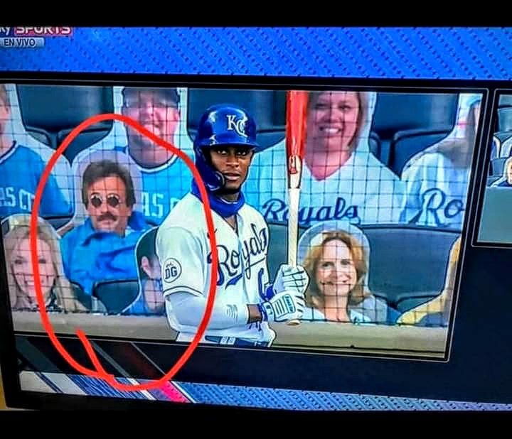 madmedicrc's tweet photo. @BrentSpiner Look who could end up in you one man audience.  😆 https://t.co/l960eeJf9W