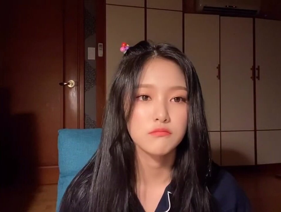 A THREAD OF PHOTOS FROM HYUNJINS VLOG (090920) @loonatheworld  #LOONA  #LOONALOG  #LOONA