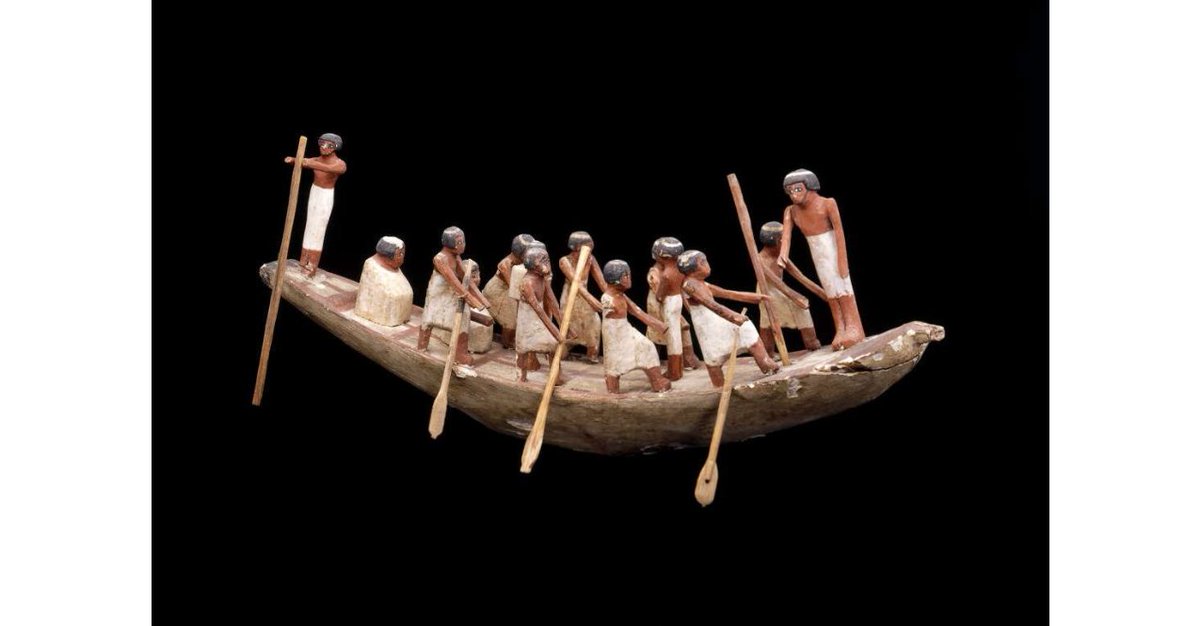 The convention of including wooden models within the tomb was not limited to portrayals of individuals, and indeed many group figures depicted scenes of food or beer production, farming and boats! (EA 52947, 41576, 35291)  #statuesunday
