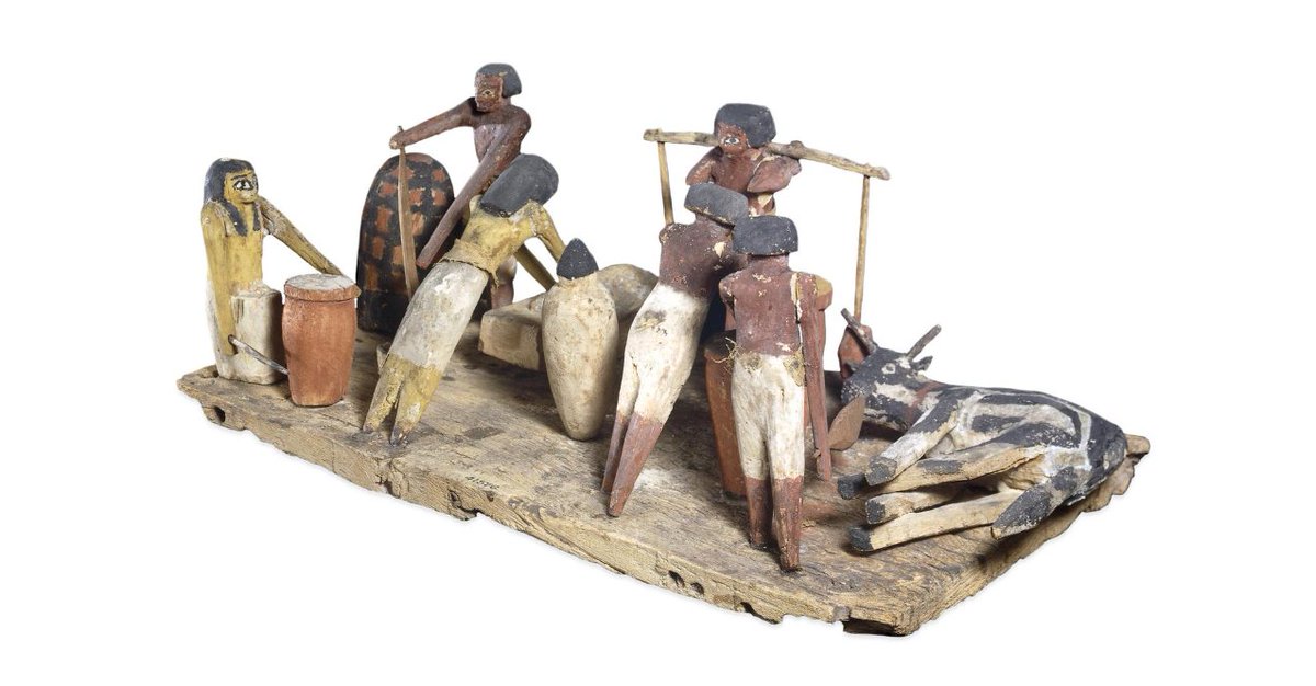 The convention of including wooden models within the tomb was not limited to portrayals of individuals, and indeed many group figures depicted scenes of food or beer production, farming and boats! (EA 52947, 41576, 35291)  #statuesunday