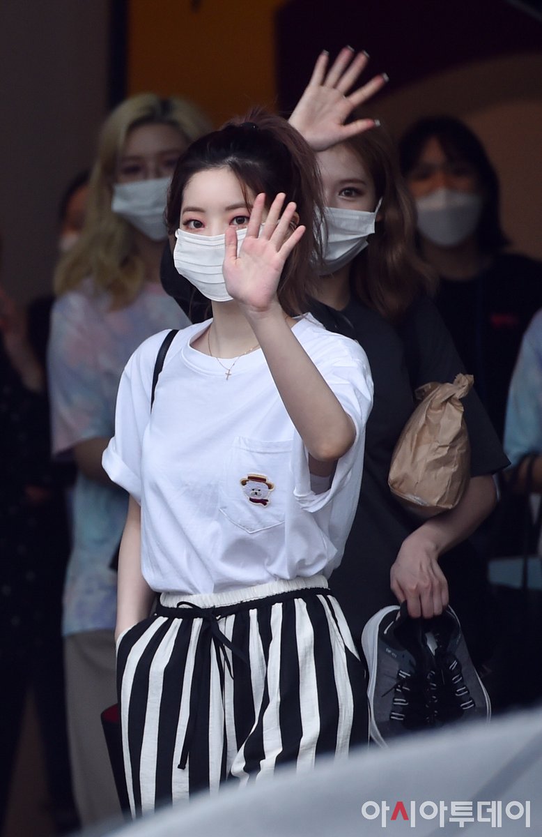misa •ᴗ• (rest) tweet media