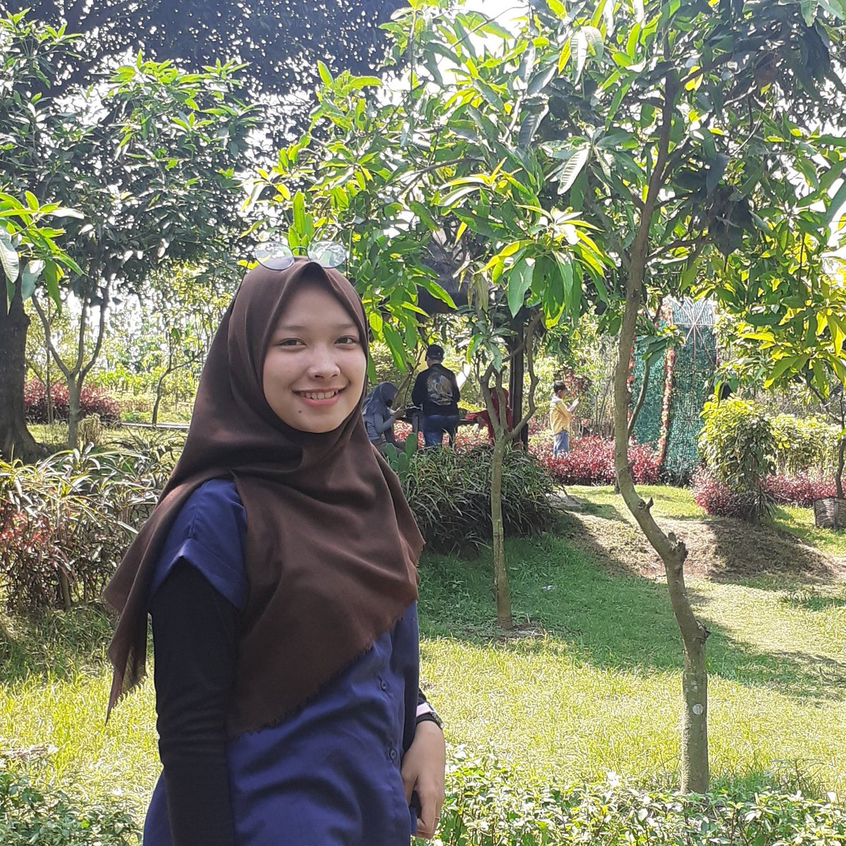 Catatan22605784's tweet photo. #FotoProfilBaru https://t.co/g4AcA3aTGS