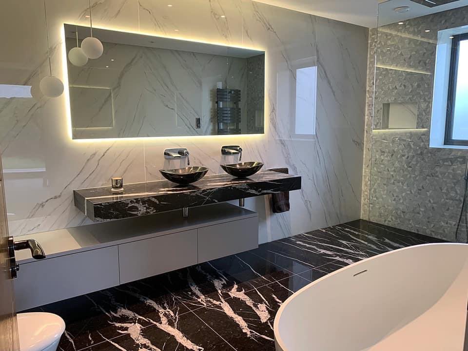 INTERIORPORN1's tweet photo. This home in Essex, England is incredible 🤯 https://t.co/LgtSWT70Sk