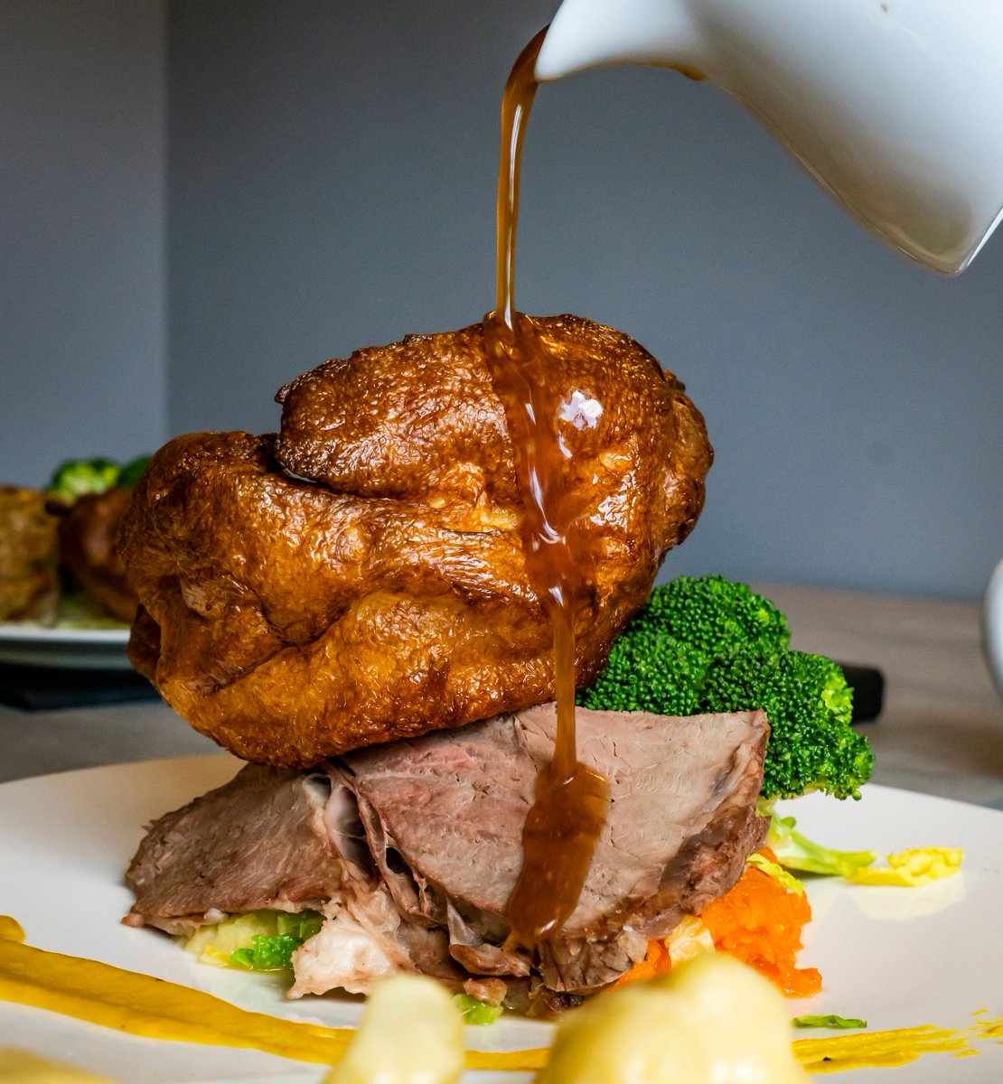 What better way to spend your Sunday than indulging in our mouthwatering roast dinner, cooked to perfection🍗😍

Enjoy from 12pm-6pm for only £11.95

01248 355500
The Slate, Tal-y-bont, Bangor, LL57 3UR
bit.ly/2PnF5qU