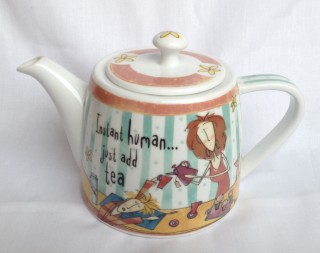 nivagcollects's tweet photo. #UKGiftAM #ukgifthour a great #gift idea for a #birthday #borntoshop items available with #quirky #captions
https://t.co/0YQGaLQz5n https://t.co/7fZhUGAE4t