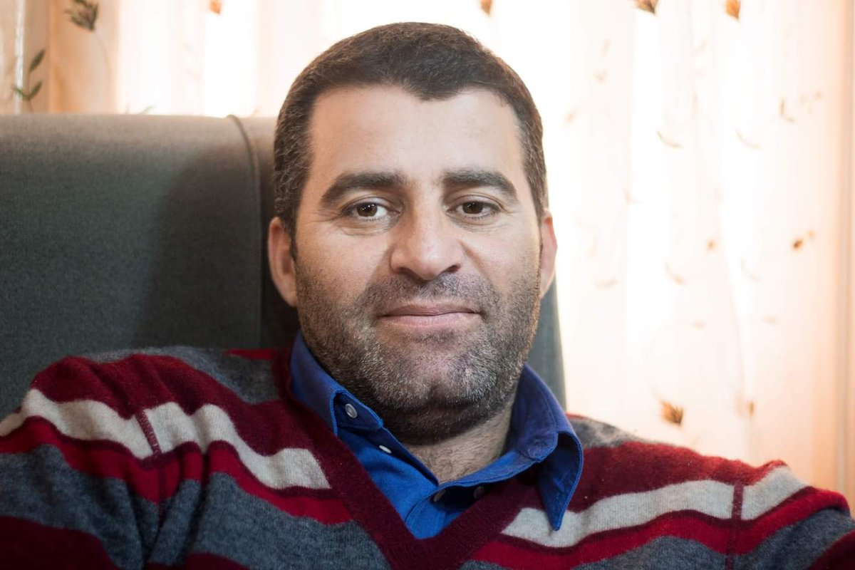 humansofamman's tweet photo. "لاحظت إنه الناس هون بتعيّر الشخص يلي بتيجيه خلفة بنات والغريب إنهم بحكو إنه البنات هّم للممات!"
#Amman #JO #humansofamman https://t.co/gAT8TUWmUi