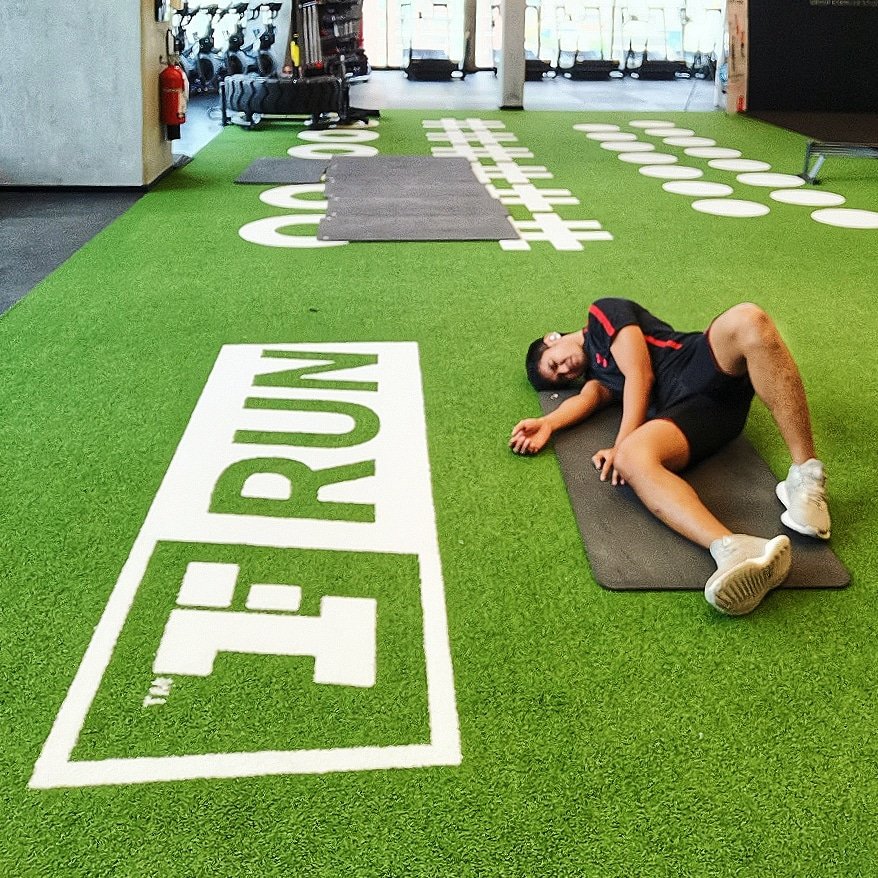 LeeShacky's tweet photo. เอือด!!!!!! 🥵
#obstacletraining
#fitnessfirstrunningbuddies https://t.co/dSltpme0is