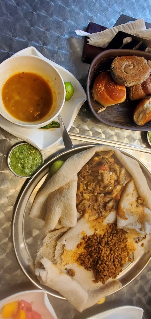 GetachewSS's tweet photo. #Lunch #Tsome #AsaLebleb #AsaDulet #AsaShorba #GenesisRestaurant #tsome #60Percent #EverydayEthiopia https://t.co/ZZ0M17pbGq