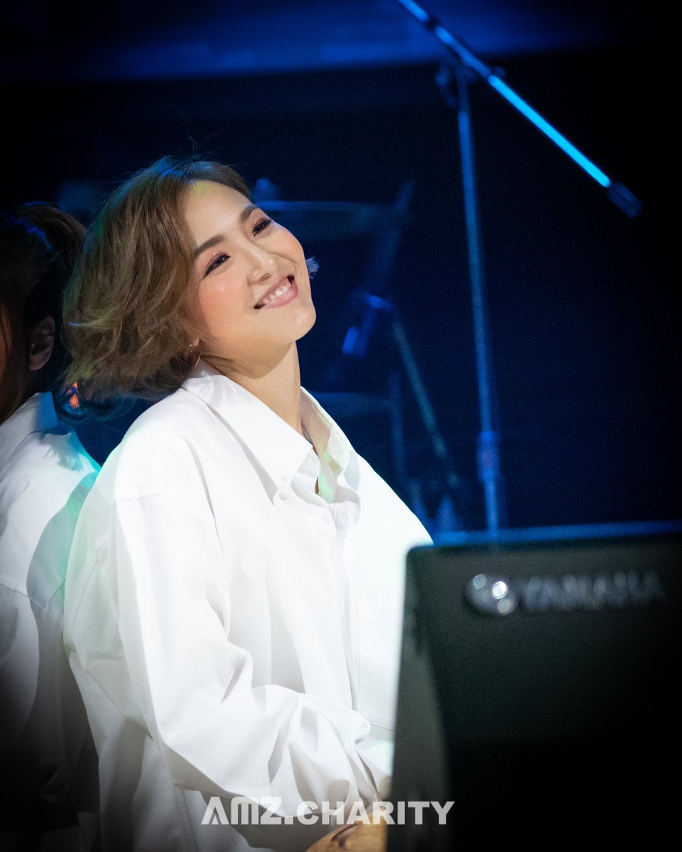 AmZcharity's tweet photo. วันนี้อย่าลืมมาเจอกันในliveนะจ๊ะ
AMZ CHARITY CONCERT#4 
เจอกันที่ Facebook:: AMZ Charity “ดูฟรี ไม่มีค่าใช้จ่าย” 
9 สิงหาคม 2563 เวลา 17.00 น
~มาร่วมกันทำบุญเข้ามูลนิธิเพื่อผู้ป่วยโรคมะเร็งโรงพยาบาลศิริราช
โดยไม่หักค่าใช้จ่ายใดๆ
#amzcharity #amzcharityconcert  #amzcharityconcert4 https://t.co/nzGqc3JYC9