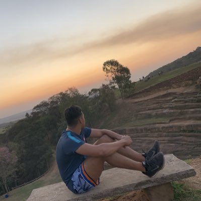 miguelitojb's tweet photo. #NuevaFotoDePerfil https://t.co/mkkjfEwYCg