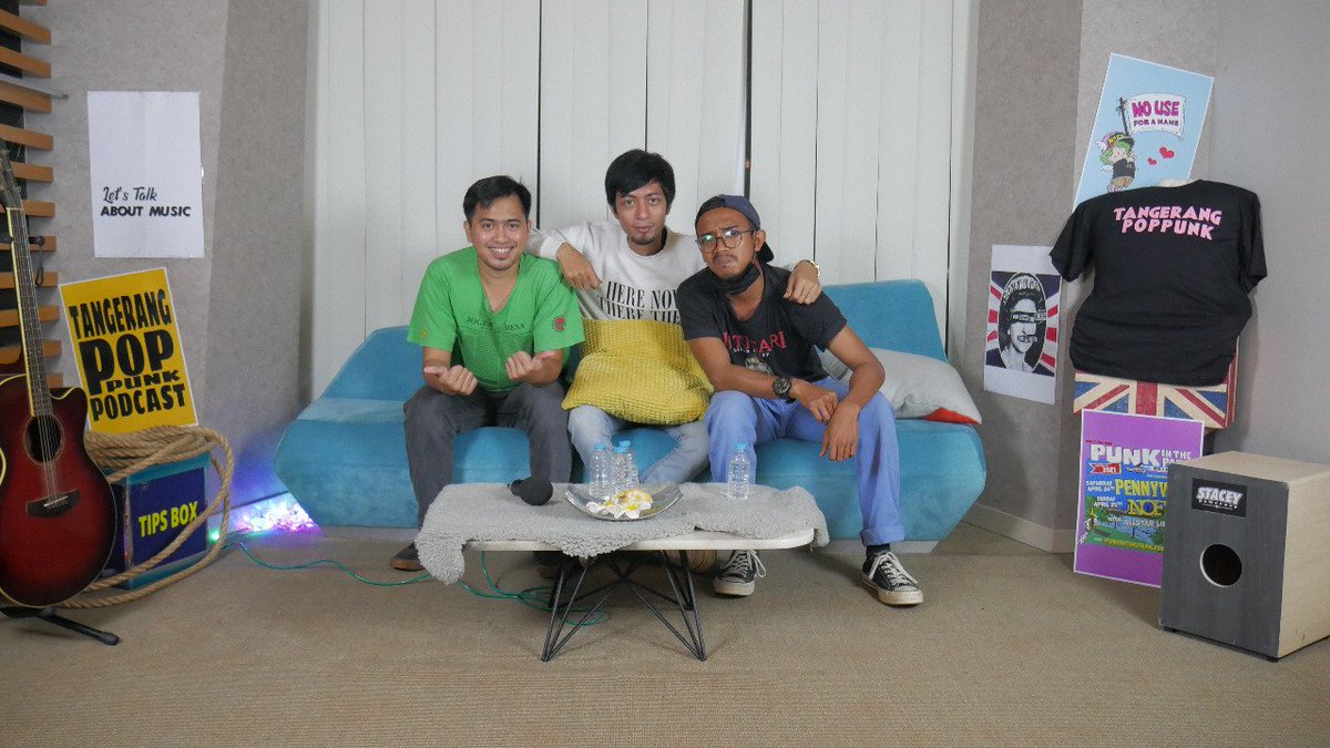 Tunggu komedi komedi mereka