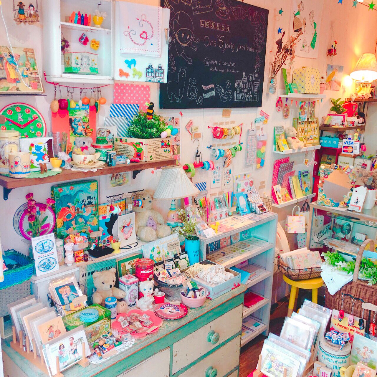 鎌倉小さな雑貨屋 Doudou Mooi 今日も暑いですね Doudoumooi 今日は日曜日ですが Openしてます 鎌倉散歩の際は 水分補給を忘れずに 楽しんで下さいね 18 00まで お待ちしてます 神奈川 鎌倉 鎌倉散歩 小町通り 雑貨屋 鎌倉雑貨屋