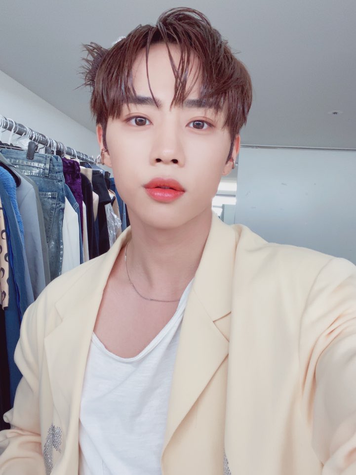 WE_THE_BOYZ's tweet photo. [선우] 🐤 https://t.co/3wRuJC4P5Z