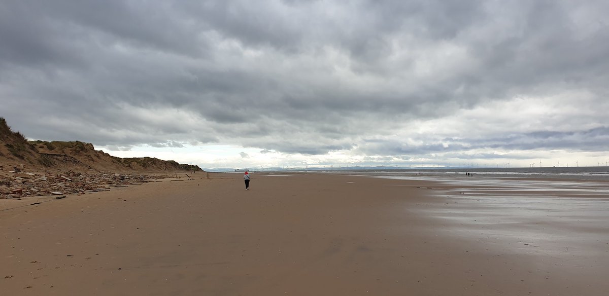 ff1600racer's tweet photo. @Bournemouthecho This is the beach at Formby - less than 2 hours drive from Birmingham. I took this photo on Wednesday but it would have looked much the same yesterday. Lulworth is lovely but other beaches are available! https://t.co/3pGO4jgku2