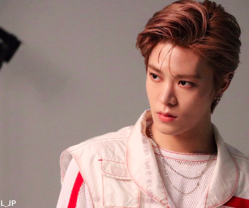 hourly yuta tweet media