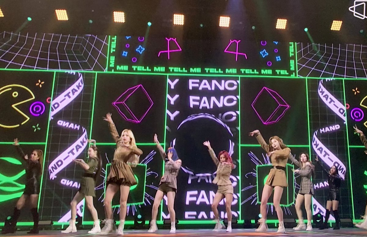 misayeon's tweet photo. They're doing a ROCK remix of Fancy and it sounds amazing 😭😭 https://t.co/nXS4LmkLW3