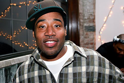 JoeyTru's tweet photo. Happy Born Day to the legendary Positive K!!! Peace!! @Positive_K_ #LetsStartLiving #TheBestPartHipHop101 https://t.co/XdXhFxxMjB