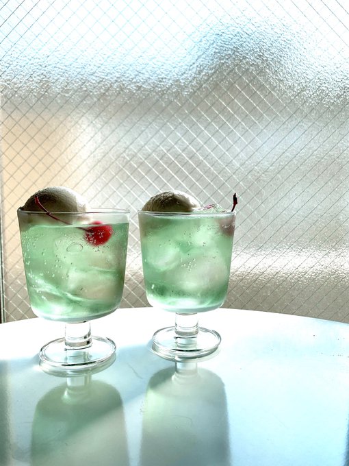 クリームソーダ 高画質 のtwitterイラスト検索結果 古い順