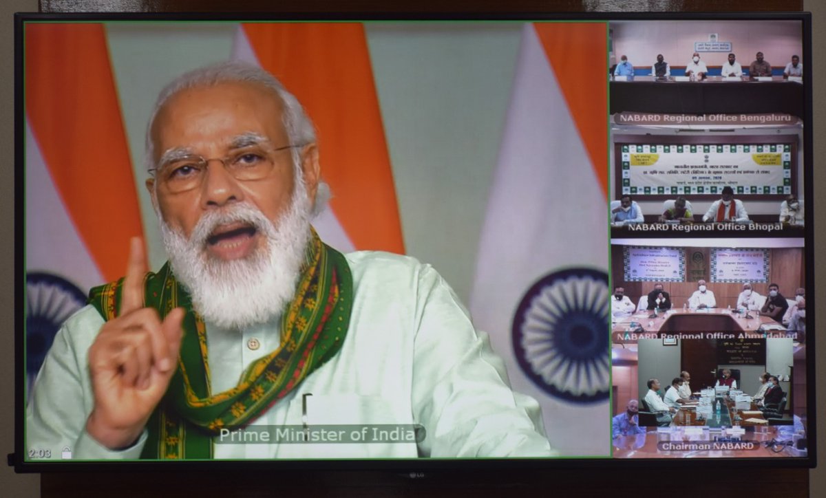 nstomar's tweet photo. प्रधानमंत्री श्री @narendramodi जी द्वारा आज ‘पीएम-किसान योजना’ के अंतर्गत देश के 8.5 करोड़ किसानों के खातों में 17,000 करोड़ रुपये सहायता राशि ट्रांसफर की व एग्रीकल्चर इन्फ्रास्ट्रक्चर फंड के तहत एक लाख करोड़ रुपये की वित्तपोषण सुविधा की भी शुरुआत की। 

#AatmaNirbharKrishi https://t.co/H2pxbsSoSC