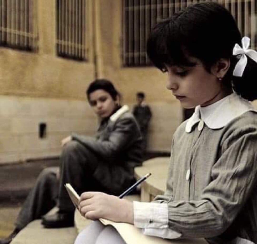 Bernaa_95's tweet image. Dikkatli bak; 
Büyük aşklar ya sonsuzdur,
 ya da, “onsuz”
Gün herkese aydımı??
O halde  #Güünnaayyddıınn 
#Çiçekler #Böcekler #güzeller 
#Rojbaş  Bol gezmeli eğlenceli gün geçirmemiz dileğiyle 
youtu.be/spCdFMnQ1Fk
🍫🍮🎼🎺💙❤️🦋