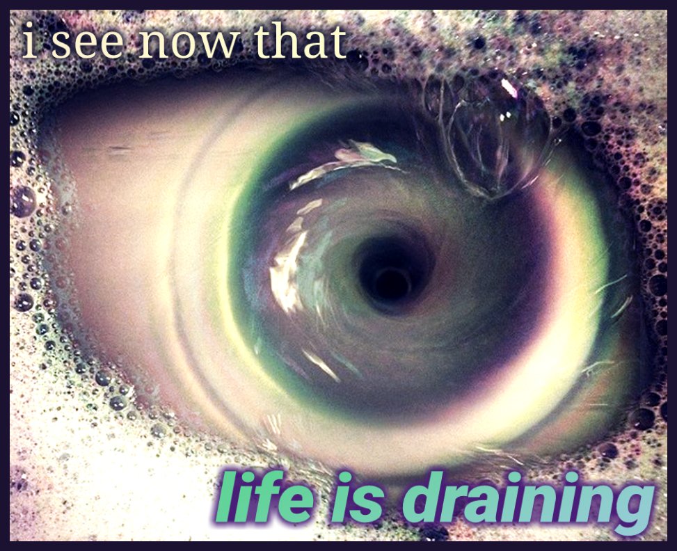 WorldOfVena's tweet photo. >>happiness: a pipe dream, https://t.co/KmGfx8YMx6