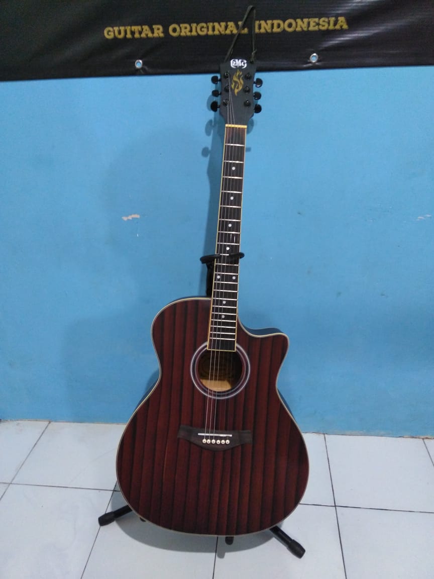VickyKums's tweet photo. RMG LK21
-Solid ashwood
-Fret board Rosewood
-List Ivory
-snare 0.10
-Dryer Groover class A
Harga : 750k
contact WA : 08111460103
silahkan yang mau tanya²
#gitar
#gitarmurah #gitaroriginal https://t.co/WWVXzSzgmf