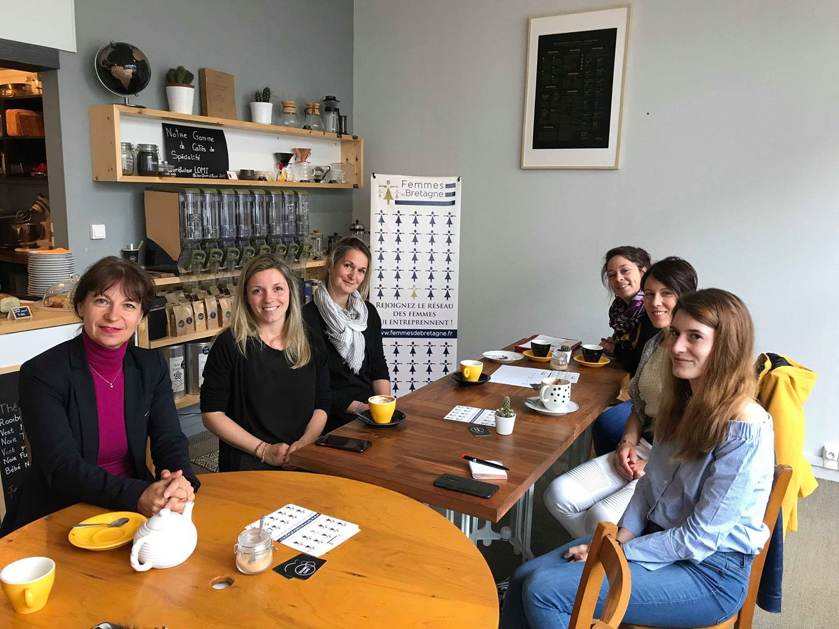 FemmesBretagne's tweet photo. 🙋♀️ Préparez votre #rentrée #FdeB dès maintenant et assistez aux rencontres et ateliers de votre choix en septembre !
1️⃣ ADHÉREZ au #réseau : https://t.co/CBvdQGQoFr
2️⃣ RDV sur l'onglet #agenda de notre site pour découvrir toutes les dates : https://t.co/46eA9PqibU https://t.co/ozOTIuYPaL