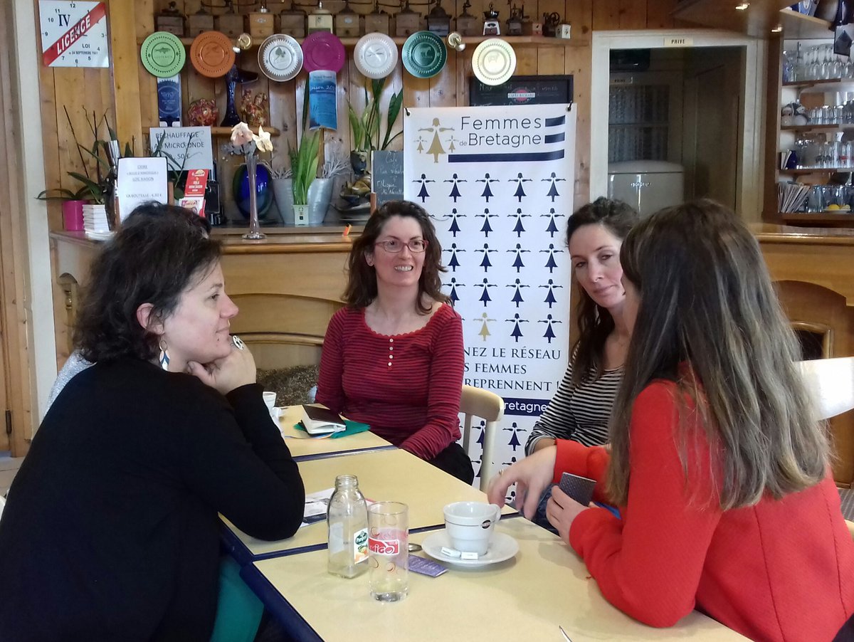 FemmesBretagne's tweet photo. 🙋♀️ Préparez votre #rentrée #FdeB dès maintenant et assistez aux rencontres et ateliers de votre choix en septembre !
1️⃣ ADHÉREZ au #réseau : https://t.co/CBvdQGQoFr
2️⃣ RDV sur l'onglet #agenda de notre site pour découvrir toutes les dates : https://t.co/46eA9PqibU https://t.co/ozOTIuYPaL