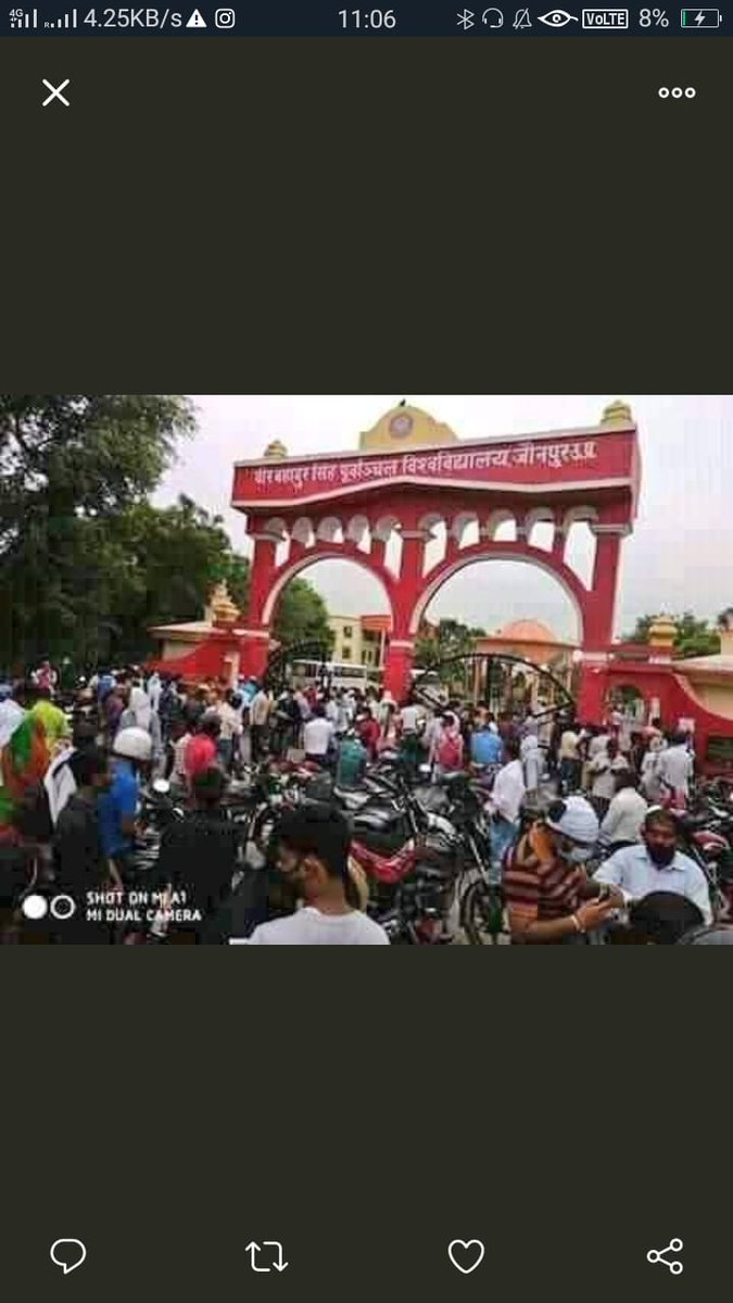 31Petitioners's tweet photo. Is this social distancing GOI ,@ugc_india and  @DrRPNishank are talking about where are the SOPs &amp; what about thermal scanning?This is only one day exam , think about consequences if it Continues for weeks and mass movement of Students across India.

#CancelFinalYearExams https://t.co/IvpyO2p8Fz