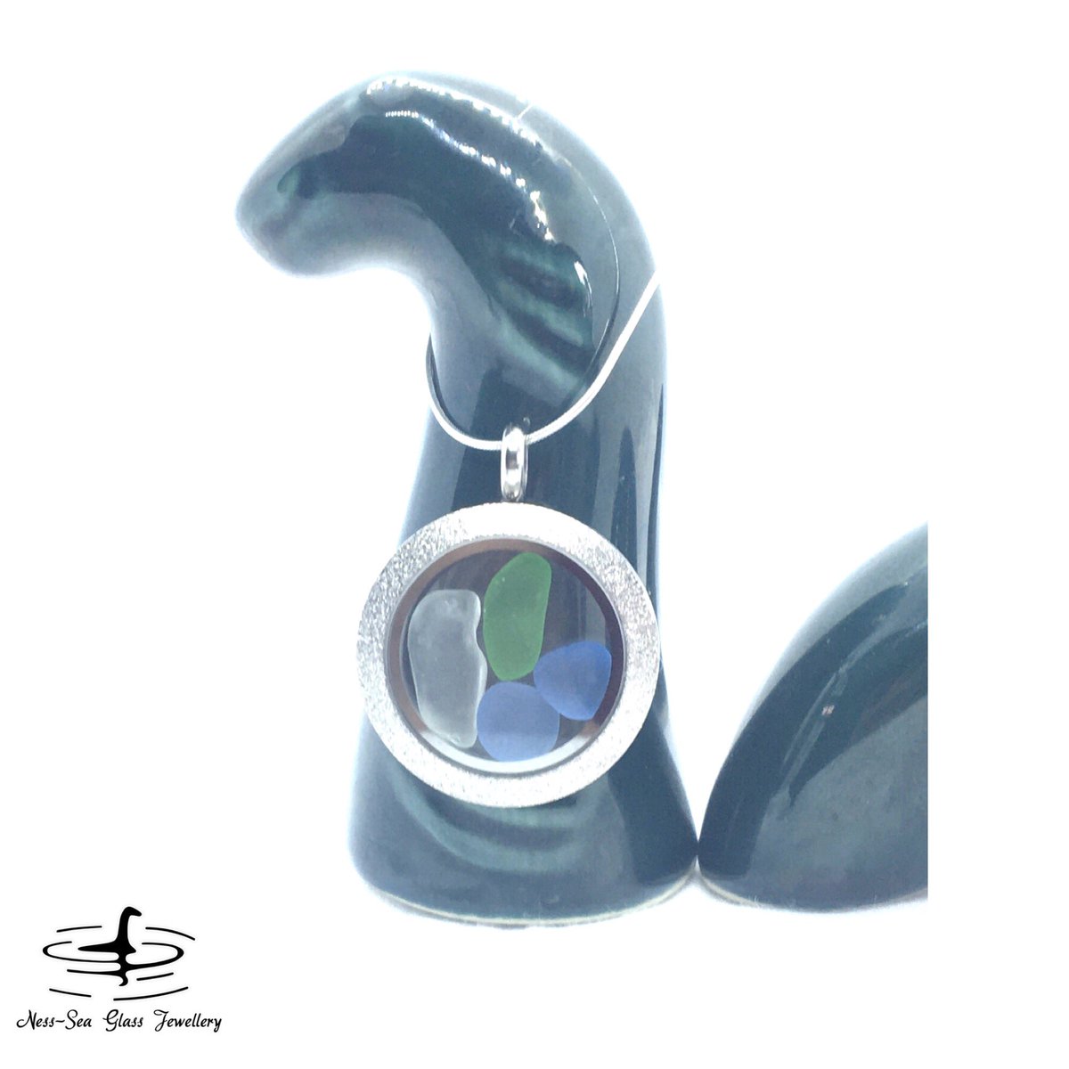 Ness_SeaGlass's tweet photo. Morning all 😊 Nessie hopes u have a fabulous day 🤗
https://t.co/yDI5BzG55f
#ukgiftam #mumsatworkhour https://t.co/0v5rKvT36t