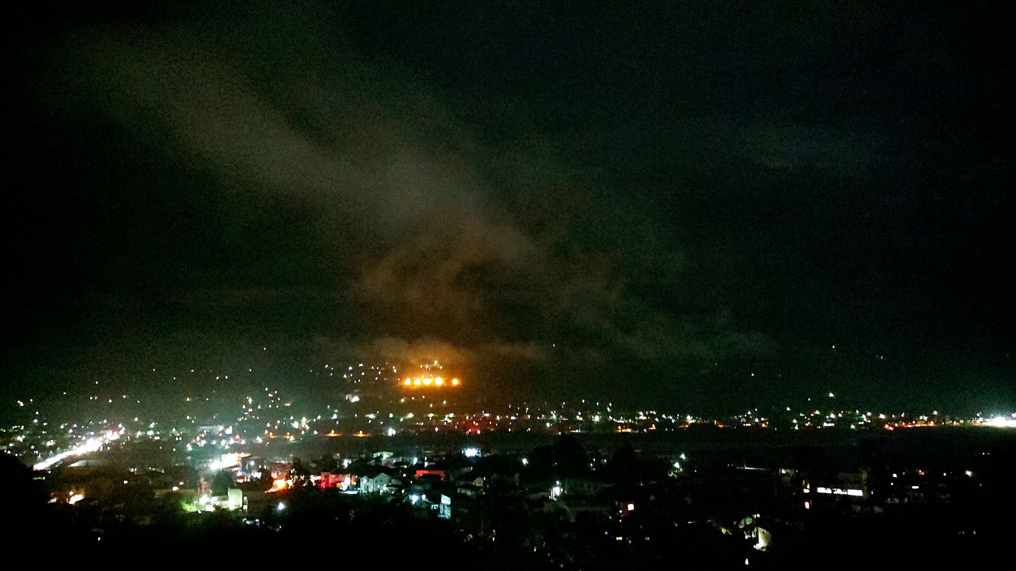 きょうそら In 南信州高森町 07 28 Pm8 30 曇りのち雨 雨上がり 夜空 夜景 田舎の夜景 長野県 南信州 高森町 きょうそら 今日空 空好きな人と繋がりたい 今日も１日お疲れ様でした T Co Lhpwrt4ha9 Twitter