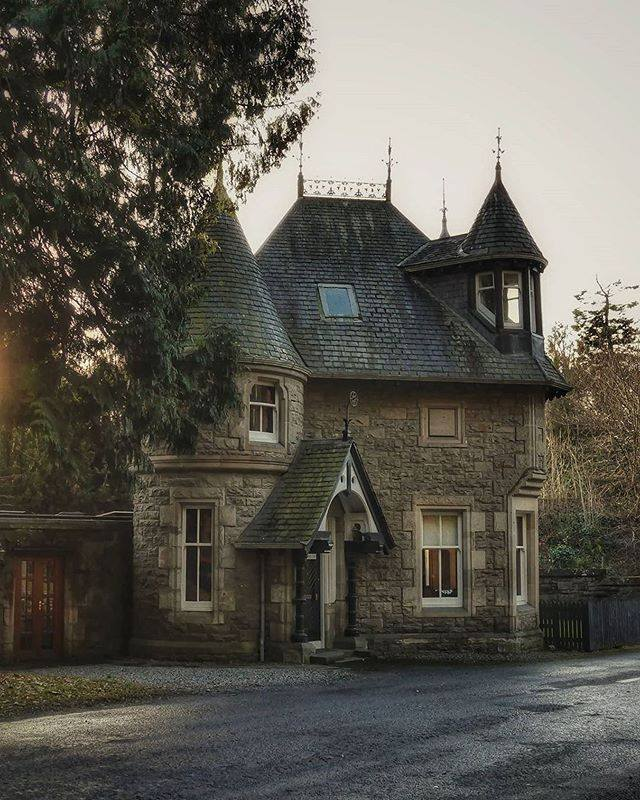 The Gatehouse to Atholl Palace, Scotland 📷instagram.com/nichbrand/