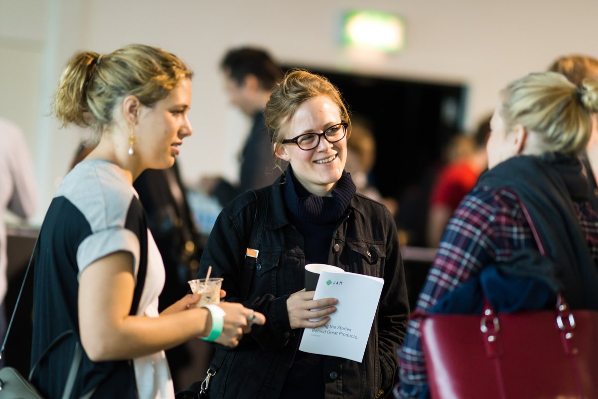 makingjam's tweet photo. 5οΈβ£ years ago:
* No (t so much) political strangeness
* No Figma, Notion, or Miro.
β¨ First #JAMLondon! β¨
Whatβs your top memory from the event? @Pip_Jamieson @wswannell @jamesjgill @karoliskosas @sdweiss @timjdavey @_voina_ @graywinpat https://t.co/ixPrWAoulO