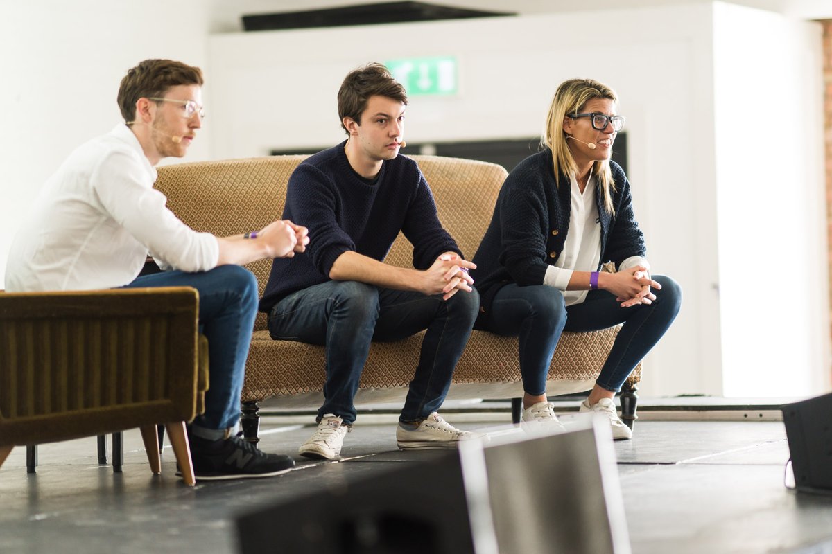 makingjam's tweet photo. 5οΈβ£ years ago:
* No (t so much) political strangeness
* No Figma, Notion, or Miro.
β¨ First #JAMLondon! β¨
Whatβs your top memory from the event? @Pip_Jamieson @wswannell @jamesjgill @karoliskosas @sdweiss @timjdavey @_voina_ @graywinpat https://t.co/ixPrWAoulO