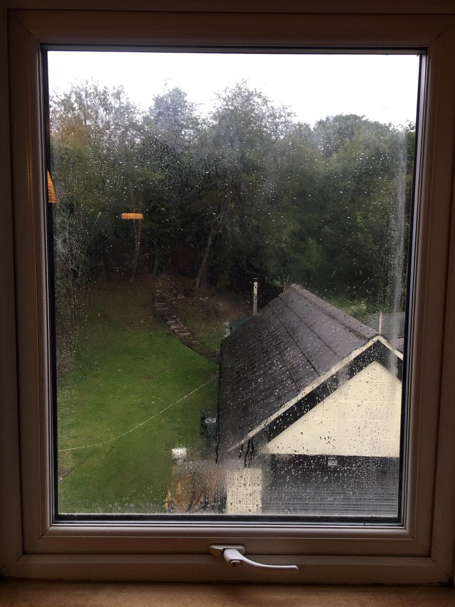 cloud9windows1's tweet photo. Before & after pictures!
We replace the panes not the frames...YES only the glass!
• Double glazing repairs
• Misted or steamed up double glazed units
For a free estimate call 0800 328 8213.
https://t.co/ixrjPyV1xk
#upvcwindowrepairs
#doubleglazingrepairs #mistedunitsreplaced. https://t.co/QilTiFAt98