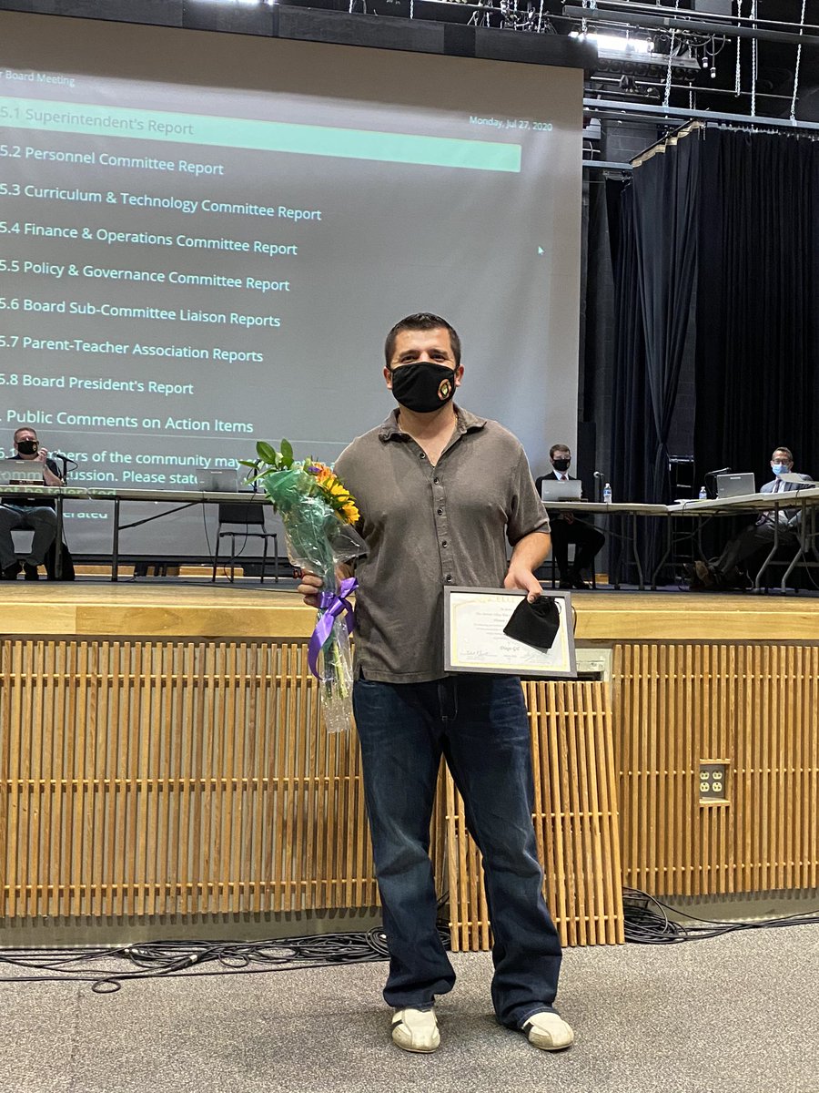 Mountain View School tweet media