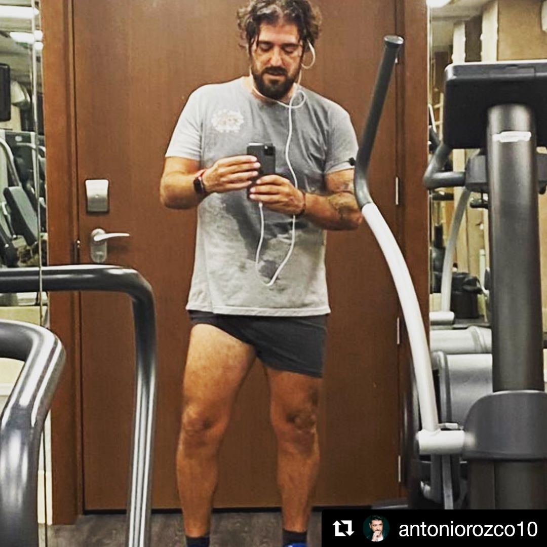 fcorozcouruguay's tweet photo. #Repost @antoniorozco10 (@get_repost)
・・・
Parada técnica .... #Dia6. Preparando el resto ... #LaRegata #PostureoMaximo #antoniorozco @antoniorozco https://t.co/GQys77sGLe