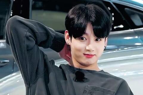 archivesgguks's tweet photo. he's so pretty ❤ https://t.co/W7gXU11Jry