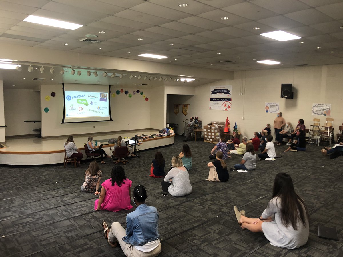 Opening session for Technology &amp; Innovation Academy #JCSTechDay <a href="/Cherokee_JCS/">Cherokee Elementary</a>
