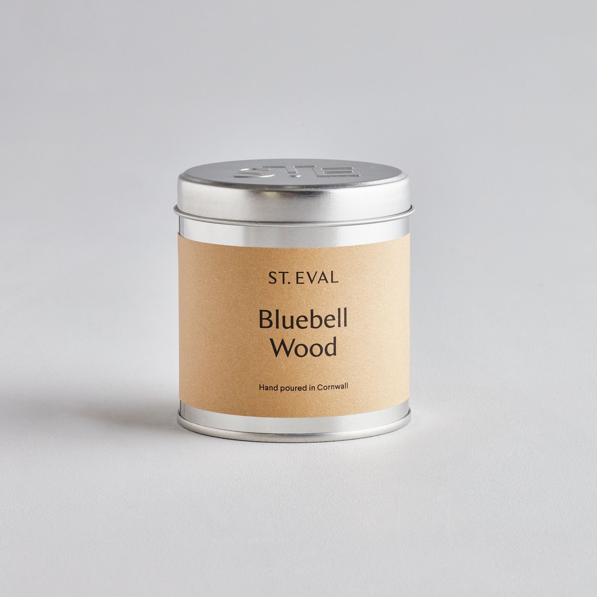 NEW  🌸 🌿 | Now you can enjoy the wonderful, fresh scent of Bluebell Wood and crisp, clean scent of Cucumber &amp; Black Pepper in a tin candle.

Each candle has been hand poured on our farm in North Cornwall. Enjoy a burn time of up to 45 hours. 

Shop Now: ow.ly/yU9Y50AK3ml