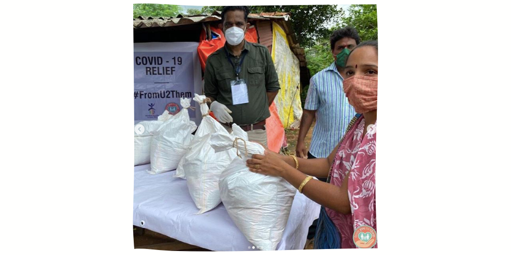 Come #rain or #shine, we are committed to providing #meal kits to those in need. Here are some #photos from our distribution this week at Aarey Colony, Goregaon. Visit our website to contribute to our efforts. 
#FromU2Them #COVIDRelief #helpingothers #HelpingHands #family #meal
