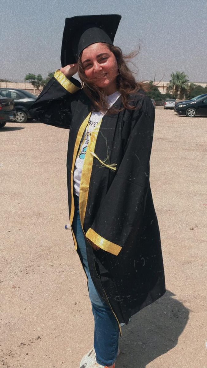 _DaliaTaha_'s tweet photo. After all the late nights, headaches and challenges, I made it! #FBES #ASU #CLASSOF2020 #Graduation2020 https://t.co/K8pF5qAcDB