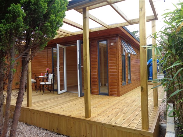 PatersonGarden's tweet photo. Been quiet on here. Thankful to be so busy.  This is one of our latest projects.

#bespoke #builttolast #youaskwedeliver #pressuretreated https://t.co/KD6OcadzwR