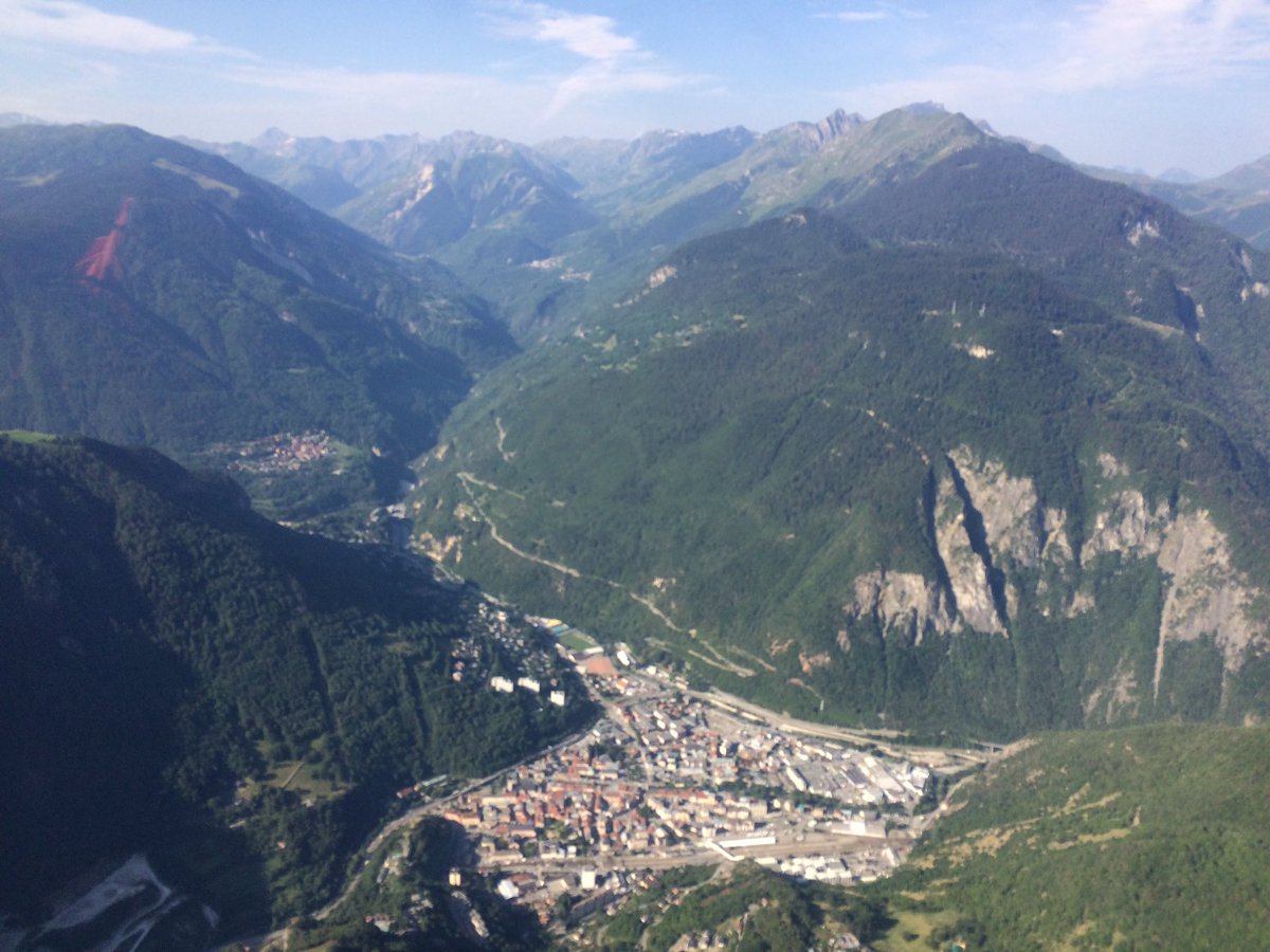 MontagneLeaders's tweet photo. Inside avec #SAFHelico pour un reportage à venir dans le prochain #ML ⛰🚁 #montagne #amenagement #helicoptere https://t.co/Z900xjXhwW