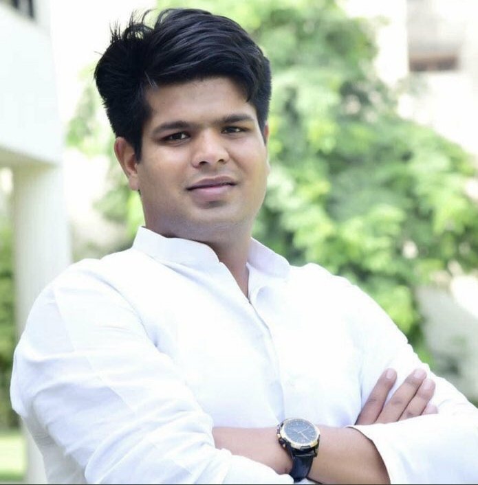 ManishYadavIn's tweet photo. एनएसयूआई के राष्ट्रीय महासचिव भाई विशाल चौधरी जी को जन्मदिवस की हार्दिक बधाई एवं शुभकामनाएं।
@VishalcINC https://t.co/5n3OOWKqgT