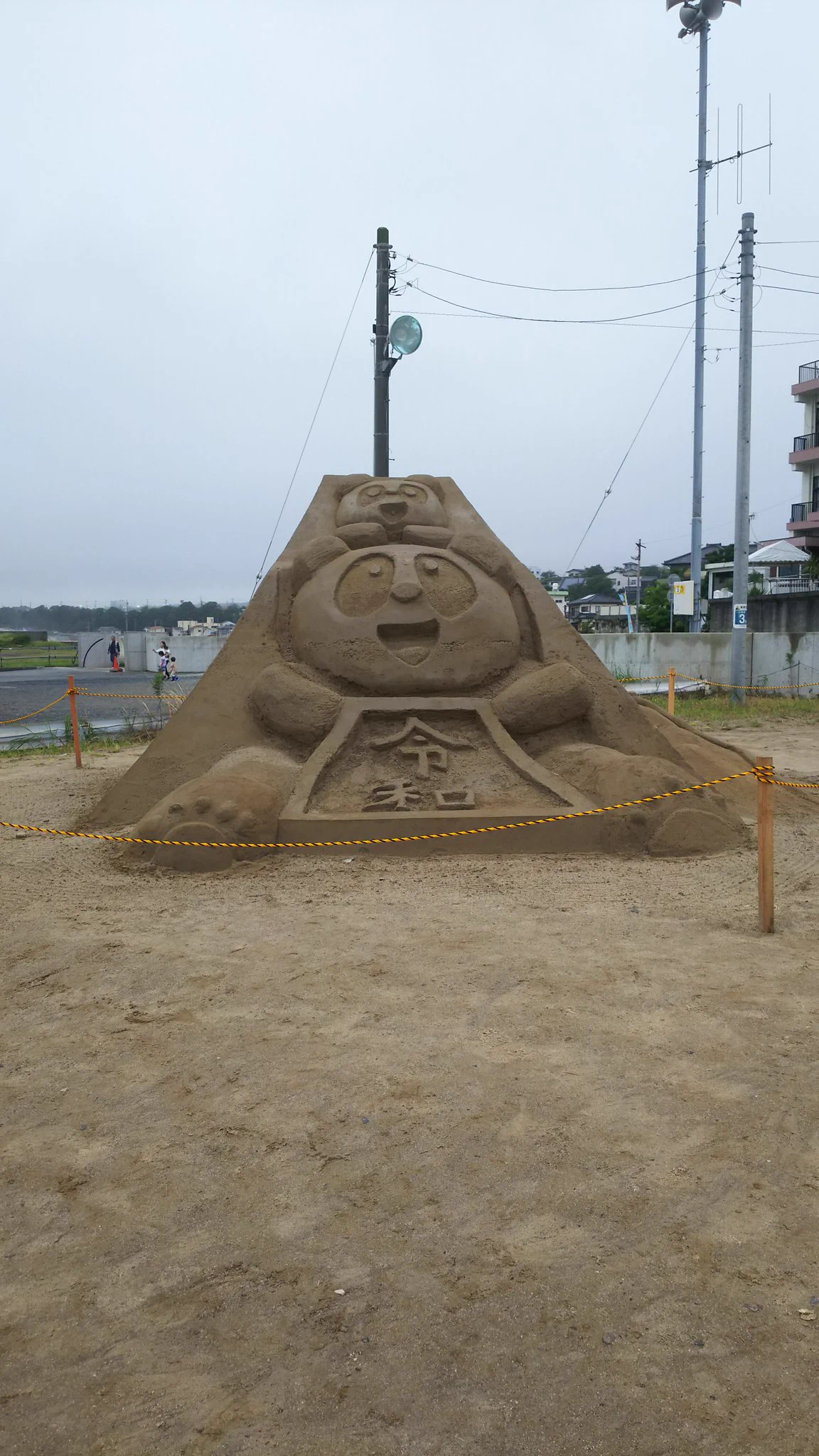 @EVjRNmxgGEiraug 地元ですね。
今年はサンドアートてやってないので、去年の作品を載せときます 