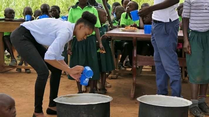 DBWPurpose's tweet photo. We want so much to wait on the government to do the needful. But if each of us can do something for a change, we will complain less. Remember change begins with you. Be the change you want to see in the world.
#differentBetterWithApurpose https://t.co/iWZ6XJw9tB