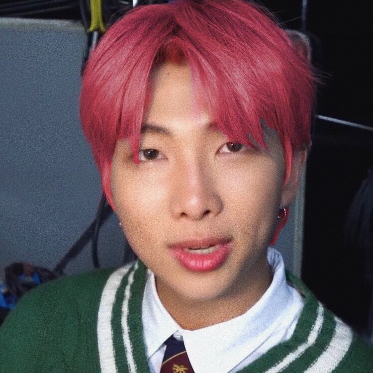 jeonxvrse's tweet photo. no thoughts head empty just want pink cherry namjoon @BTS_twt https://t.co/gkk1pBAQai
