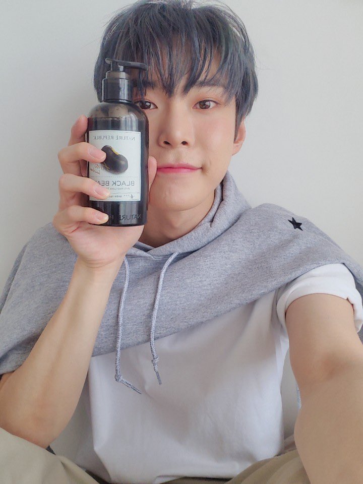 EeAGZp6UwAImCXG?format=jpg&name=orig